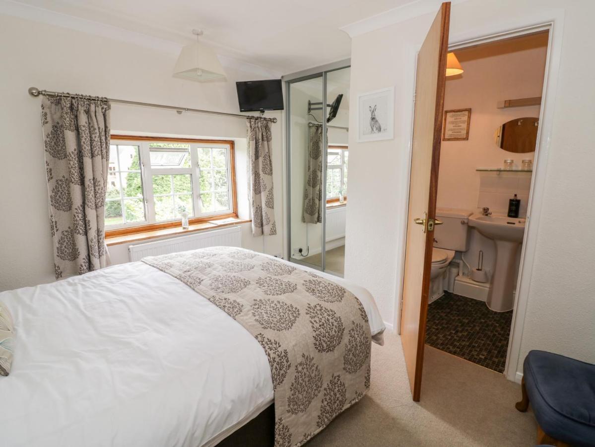The Malins Apartment Moreton-in-Marsh Bagian luar foto